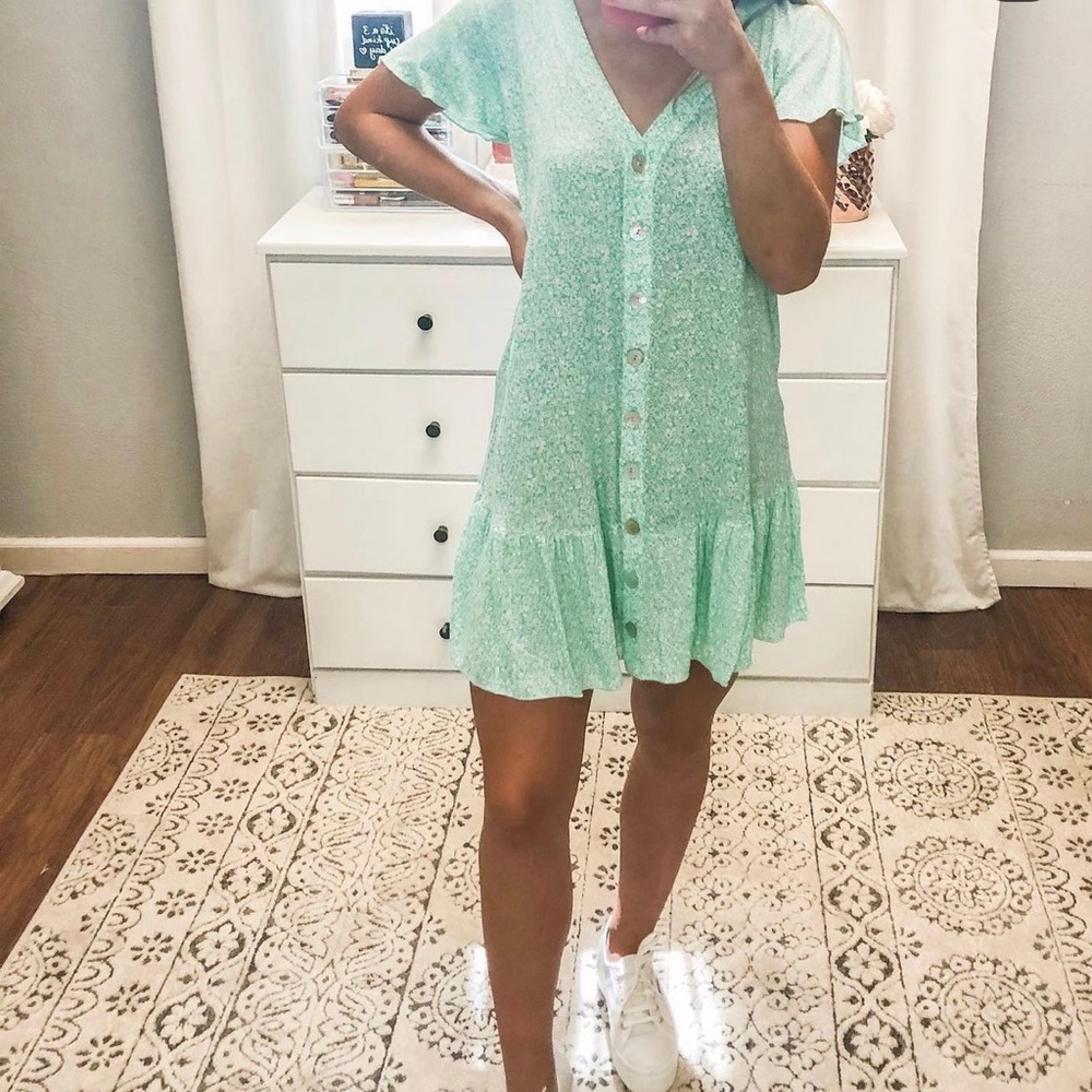 Cute sundress for summer :)